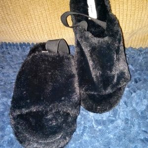 Old Navy Slippers